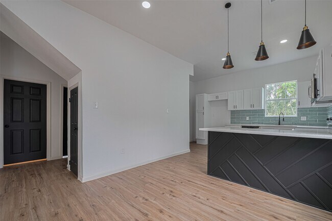 Photo - 1014 13th St House