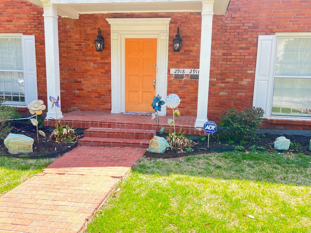 Photo - 2916 Raleigh St