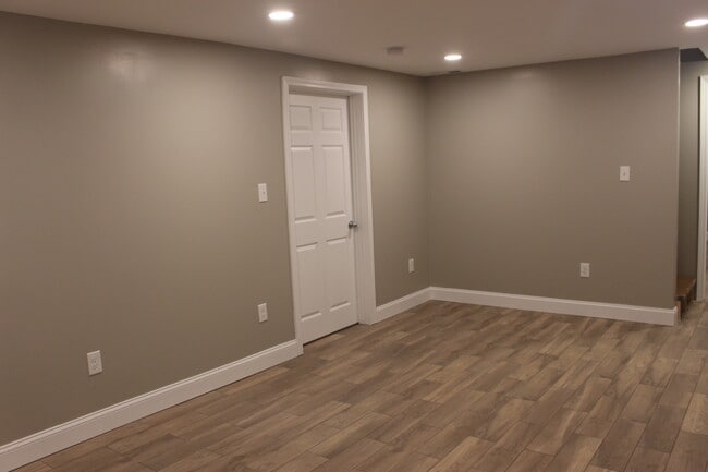 Photo - 246 Hill N Dale Rd