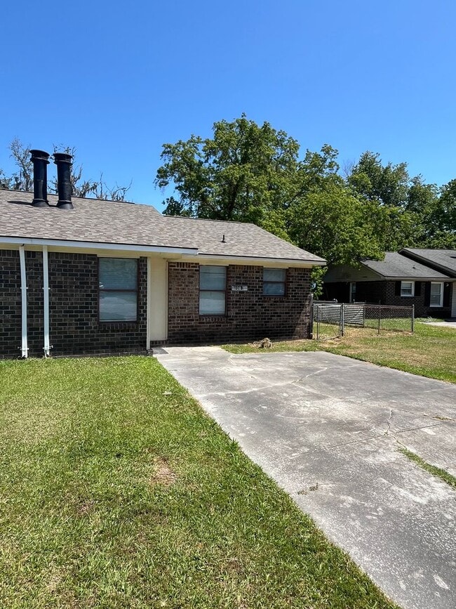 Photo - Charming 2 Bedroom