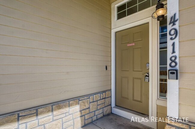 Photo - 4918 Gami Way House