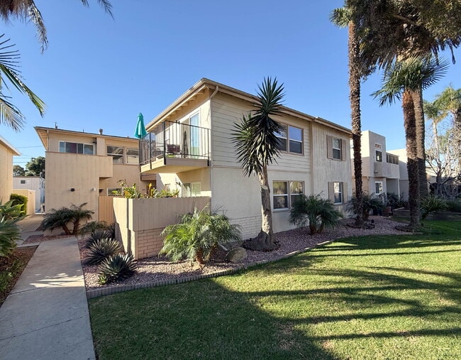 Building Photo - Newly Remodeled 2 Bedroom Apartment for Rent in Midtown Ventura!