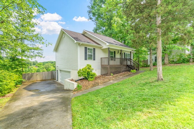 Photo - 156 Finley Dr