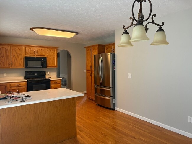 Photo - 4 bedroom 2 bath