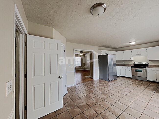 Photo - 403 Wooded Valley Ct