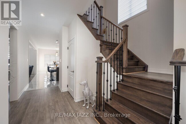Photo - 131 Courtney St