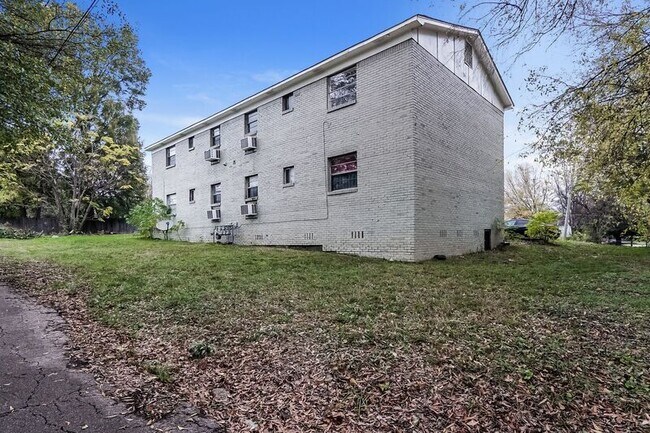 Photo - 712 47th St N Unit G