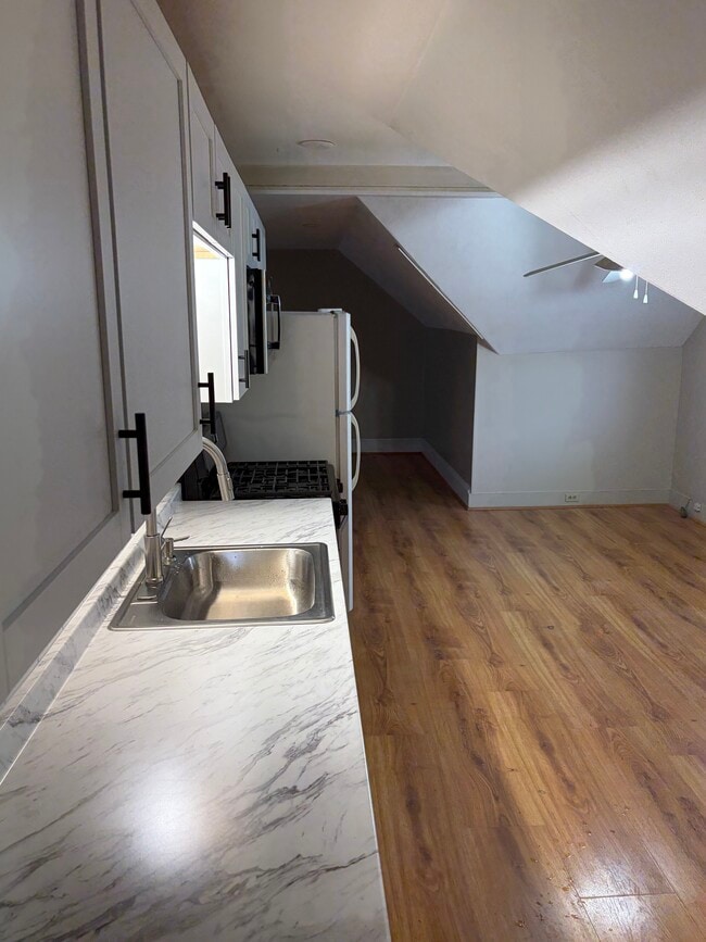 Photo - 2 Wachusett St Unit 4B