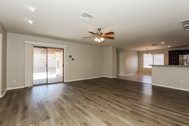 Photo - 2021 W Hayden Peak Dr