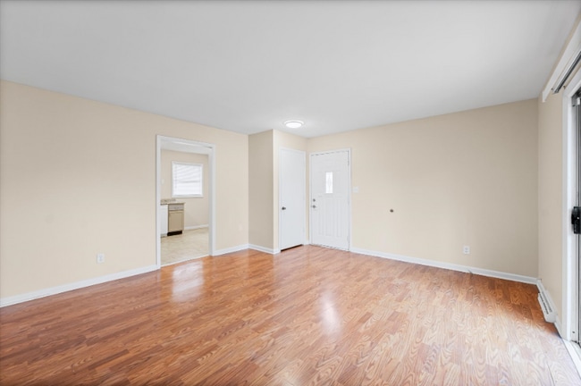 Photo - 615 E Colorado Ave Unit B