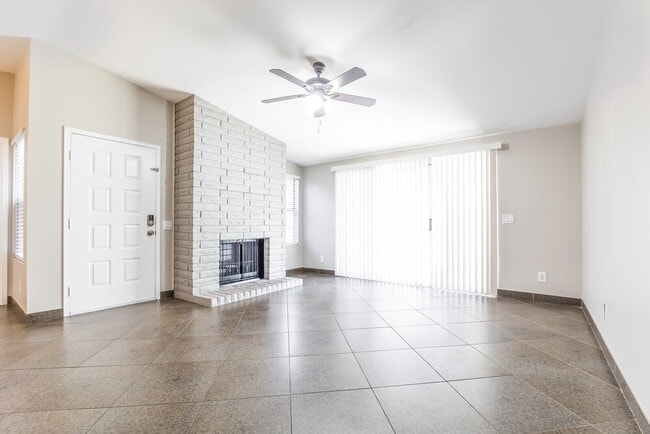 Photo - 2051 N Villas Ln