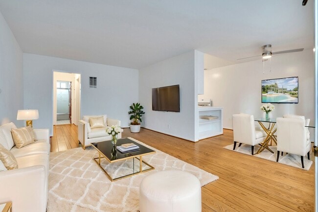 Photo - 218 Gale Luxury Investments LLC