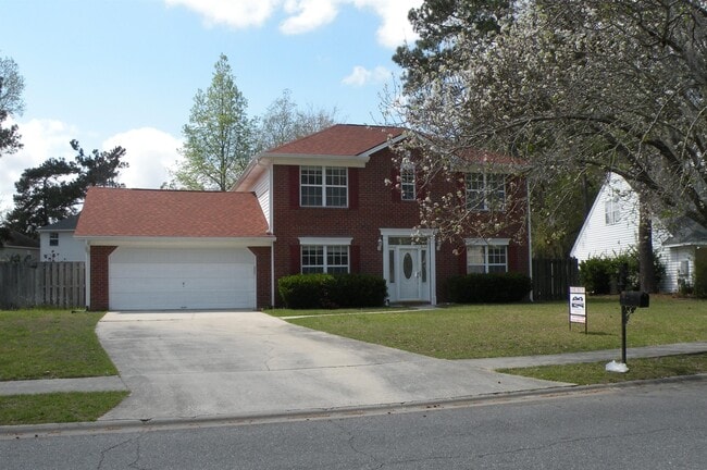 Building Photo - 160 Lions Gate Rd