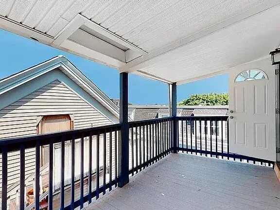 Photo - 30 Julian St