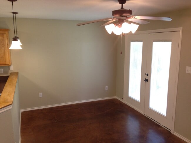 Photo - 2821 Frazier Ave