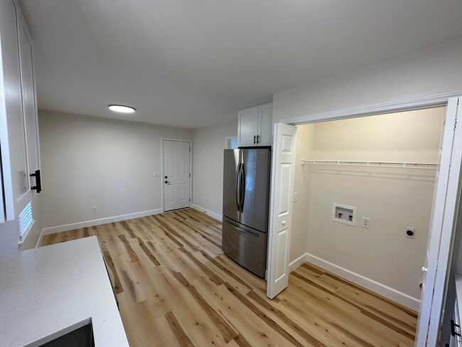 Photo - 2650 Fairlane Dr