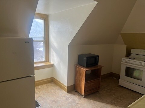 Photo - 5624 Woodmont St Unidad Apt 3