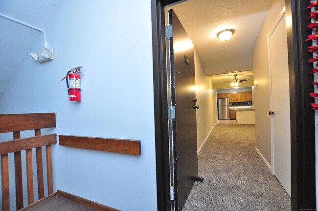 Photo - 710 Twin Circle Dr Unit 710