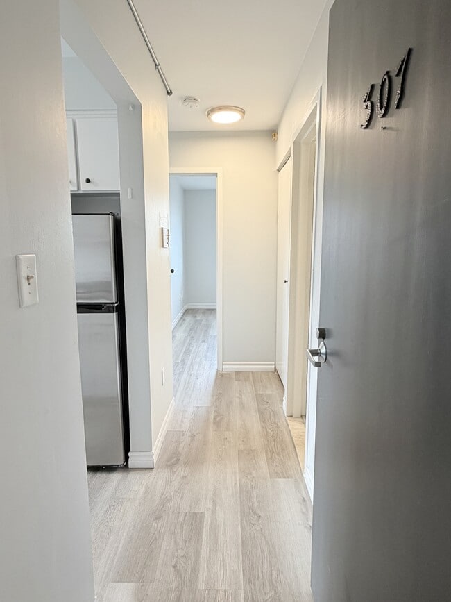 Photo - 471 Tecumseh Rd W Unité 307