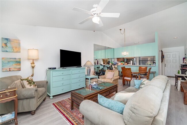 Photo - 2005 Pine Isle Ln