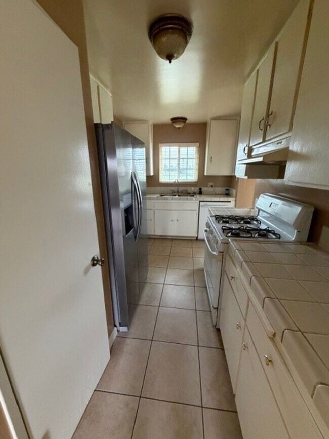 Photo - 10908 Michele Ave