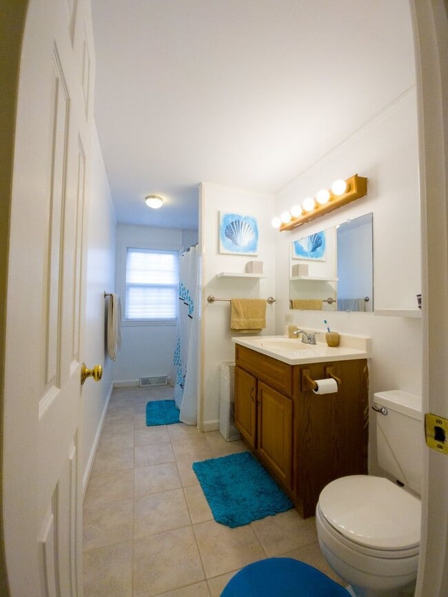 Photo - Newly updated 2 Bedroom Townhouse in quite neighborhood