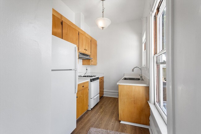 Photo - 918 Lafayette St Unit 918 Lafayette St #3 - LU
