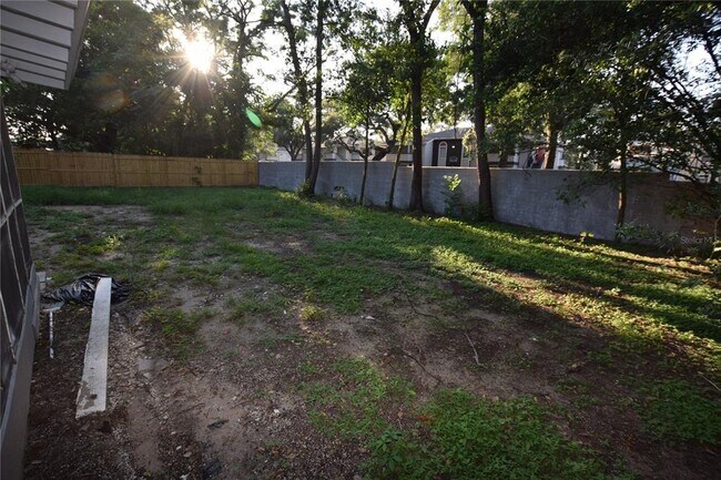 Photo - 2637 Healy Dr