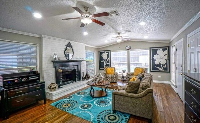 Photo - 1 bedroom in Houston TX 77014 Unit 1047