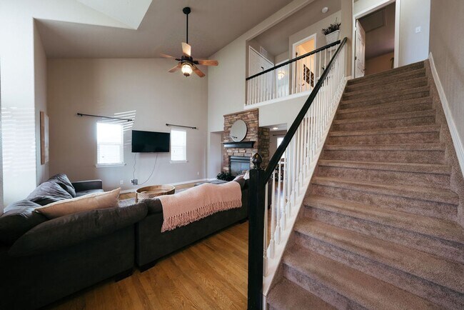 Photo - 5246 Balsam St