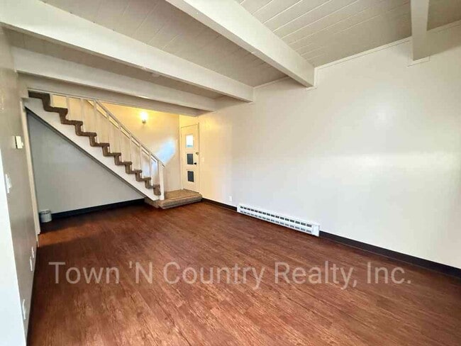 250 E Romie Ln Unit 4