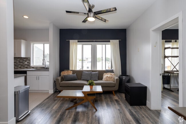Living room Unit 300 1BR 1 BA 750 SF
