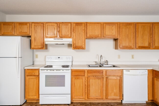 Photo - Shenandoah Woods Apartments