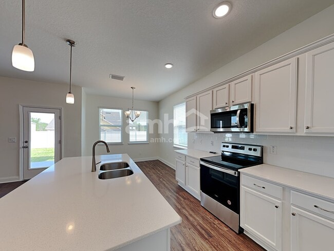 Photo - 1108 Winter Stone St