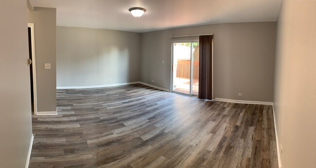 Photo - 1637 Sheffield Dr
