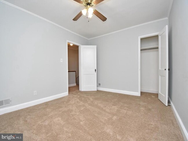 Photo - 818 Bradhurst Rd