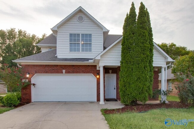 Building Photo - 112 Autumn Branch Dr Rental