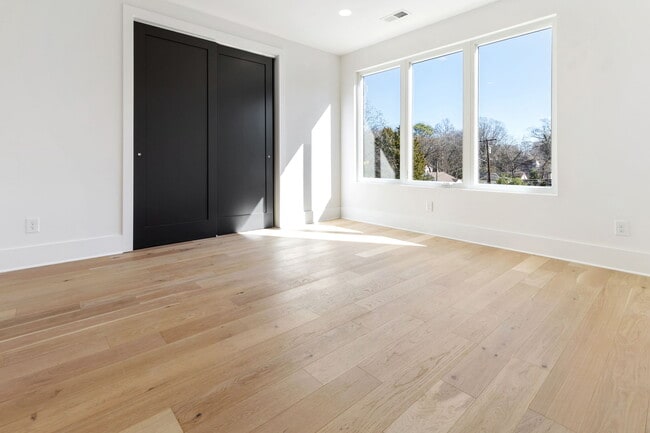 Photo - 3519 Avalon Ave