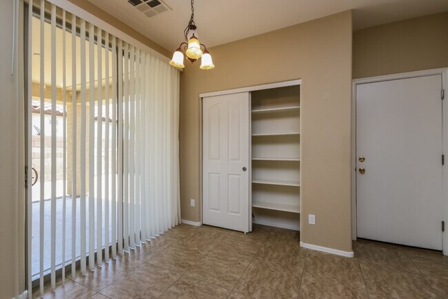 Photo - 3297 E Ivanhoe St