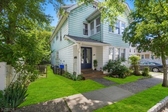 Building Photo - 40 Linden Ave