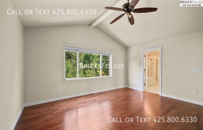 Photo - 10550 Sheridan Cres NE