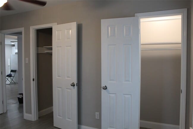 Building Photo - 5305 Southlea St Rental