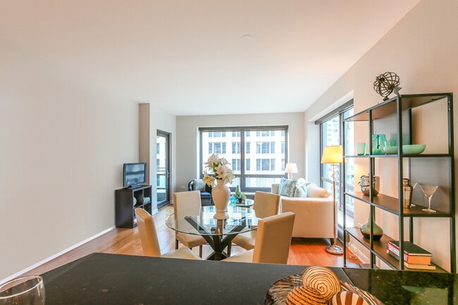 Photo - 130 N Garland Ct Unit 1102