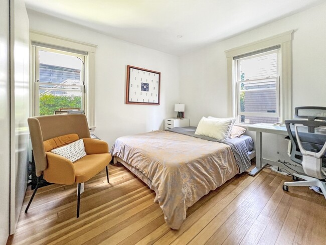 Photo - 11 1/2 Centre St Unit 1