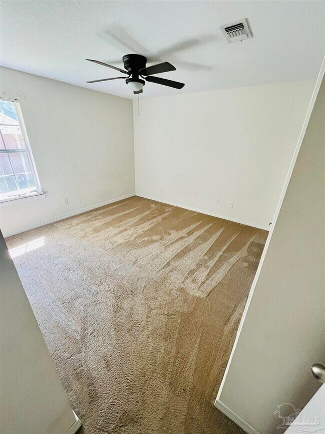 Photo - 2061 Pin High Dr