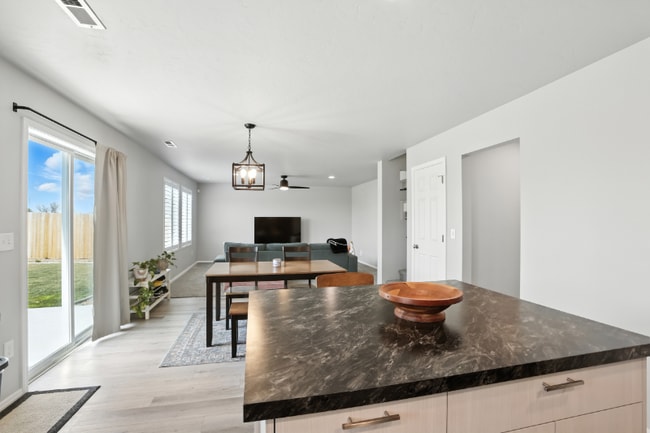 Photo - 1855 SW Besra Dr