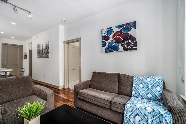 Photo - 1125 Pierce St Unidad ID1359162P