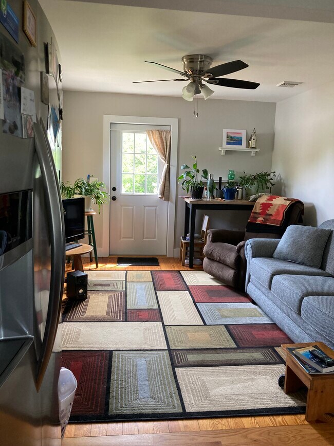 Photo - 6 Church Ave Unit 2