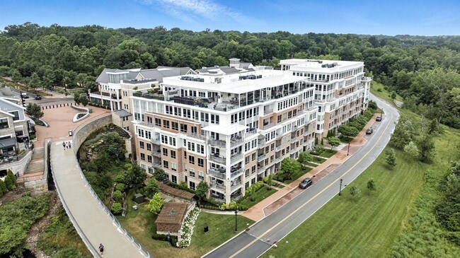 Luxury Condo in Dublin's Coveted Bridge Pa... - Luxury Condo in Dublin's Coveted Bridge Pa...