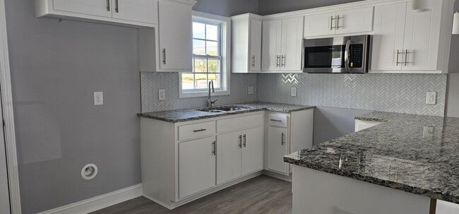 Photo - 1265 Cross Creek Cir